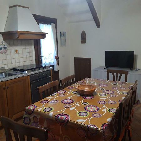 PorcianoLa Casa Di Idaアパートメント エクステリア 写真