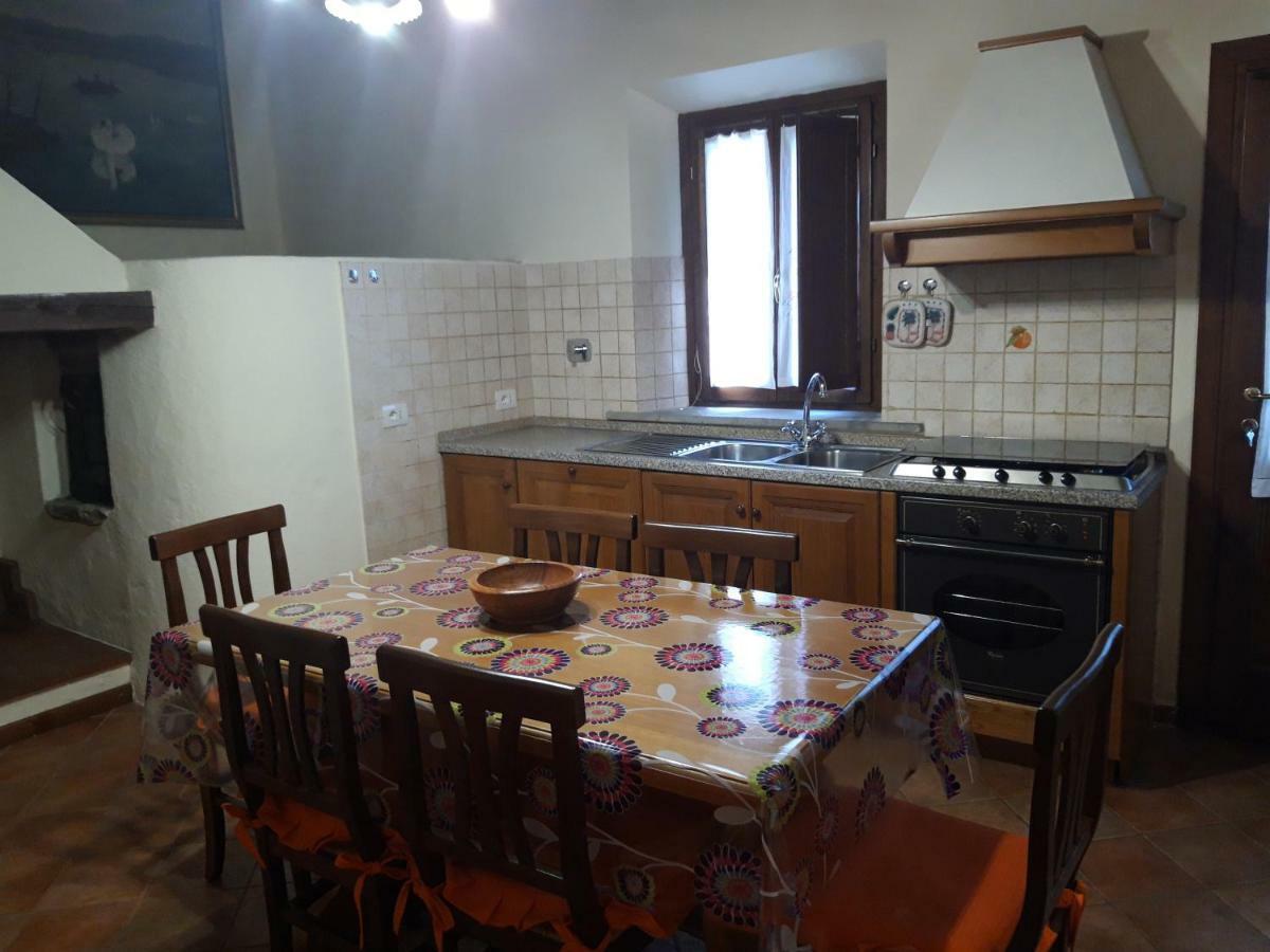 PorcianoLa Casa Di Idaアパートメント エクステリア 写真