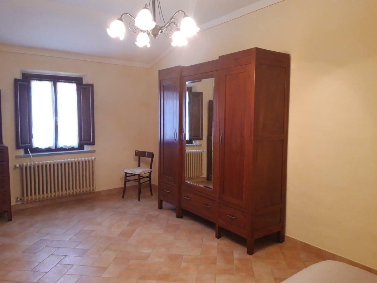 PorcianoLa Casa Di Idaアパートメント エクステリア 写真